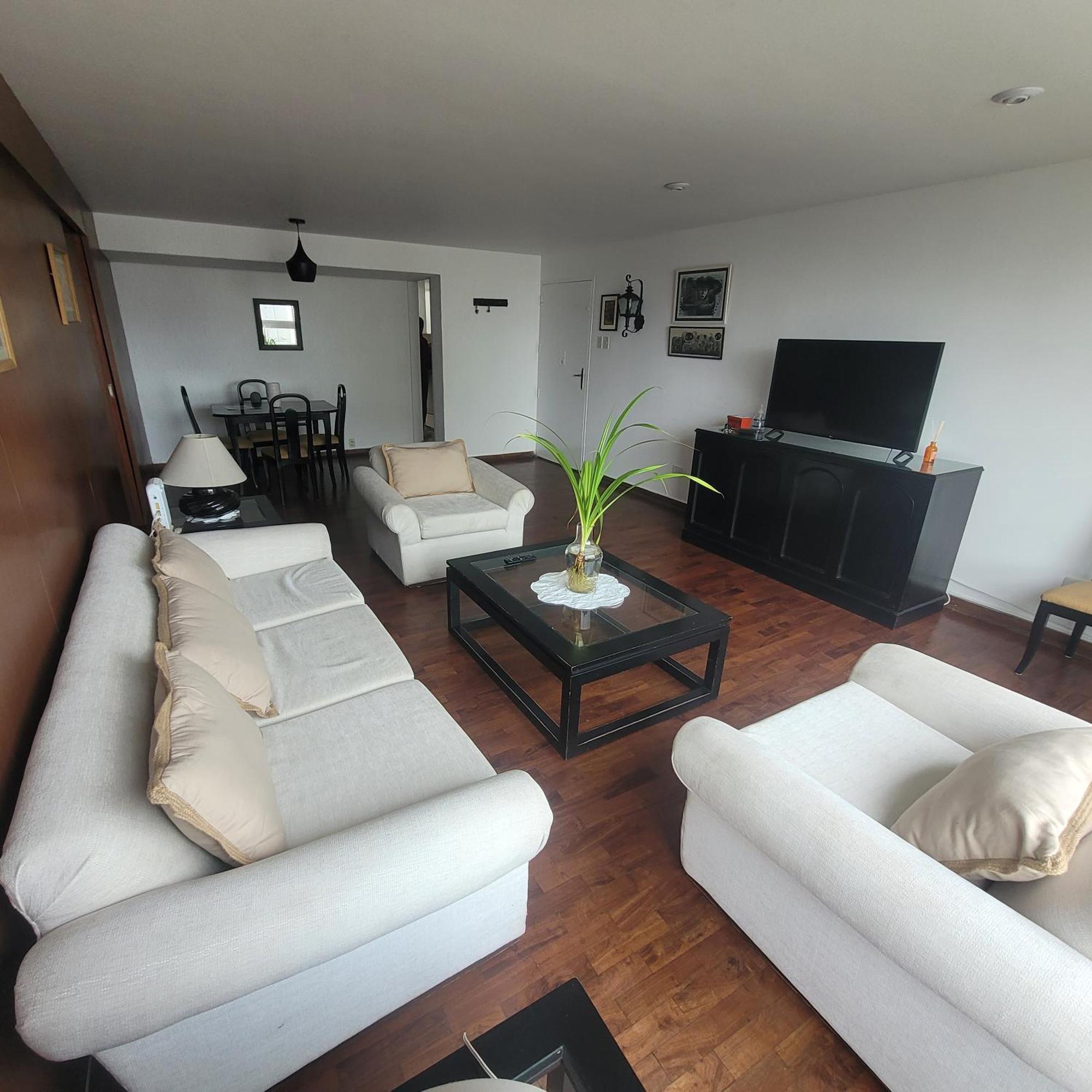 The Guest House 1 At The Booming Center Of Miraflores, Lima - Peru Bagian luar foto