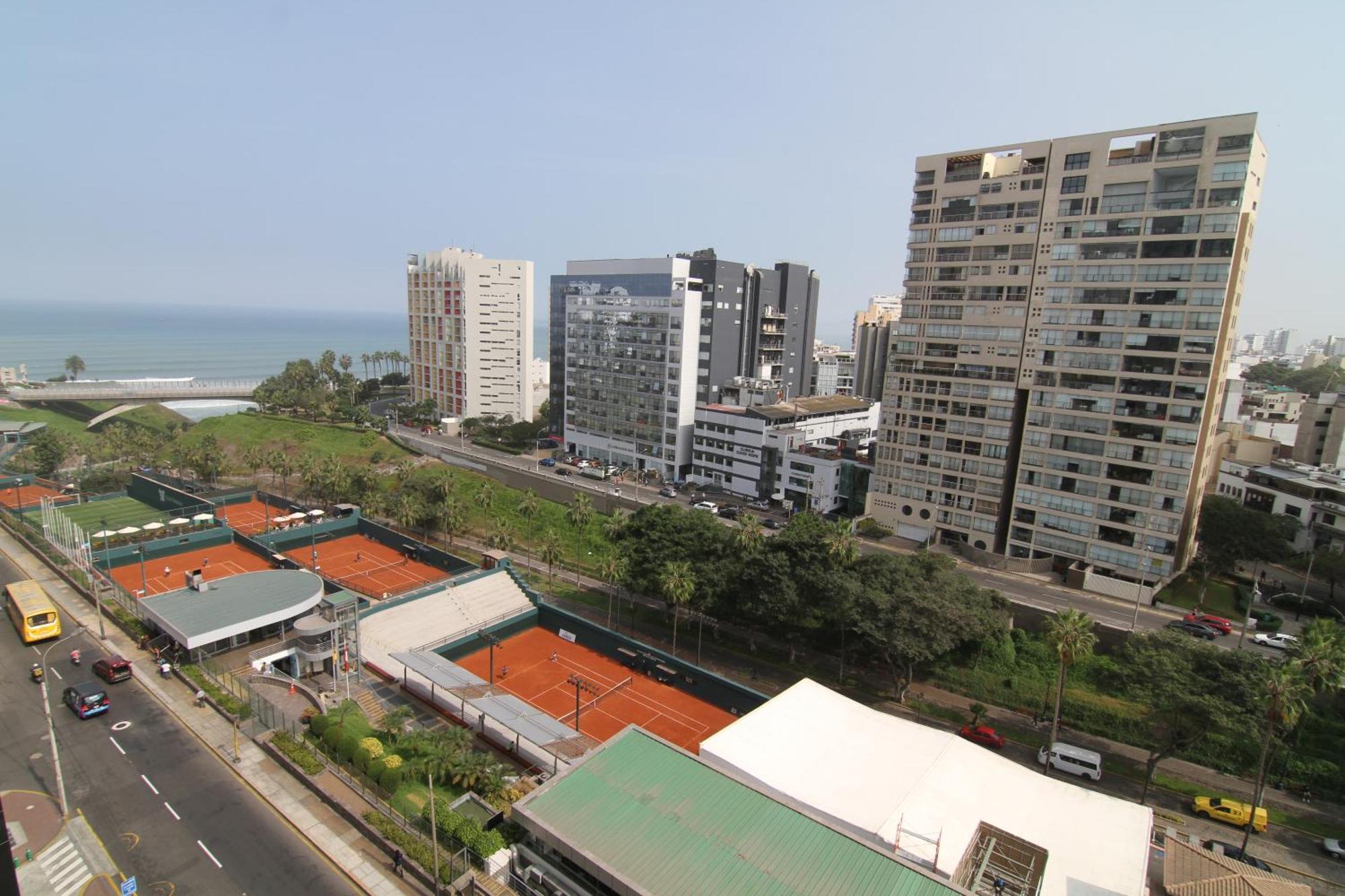 The Guest House 1 At The Booming Center Of Miraflores, Lima - Peru Bagian luar foto