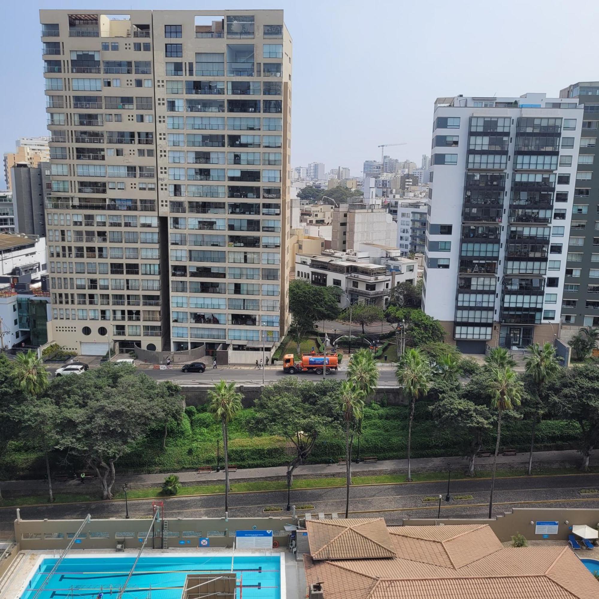 The Guest House 1 At The Booming Center Of Miraflores, Lima - Peru Bagian luar foto