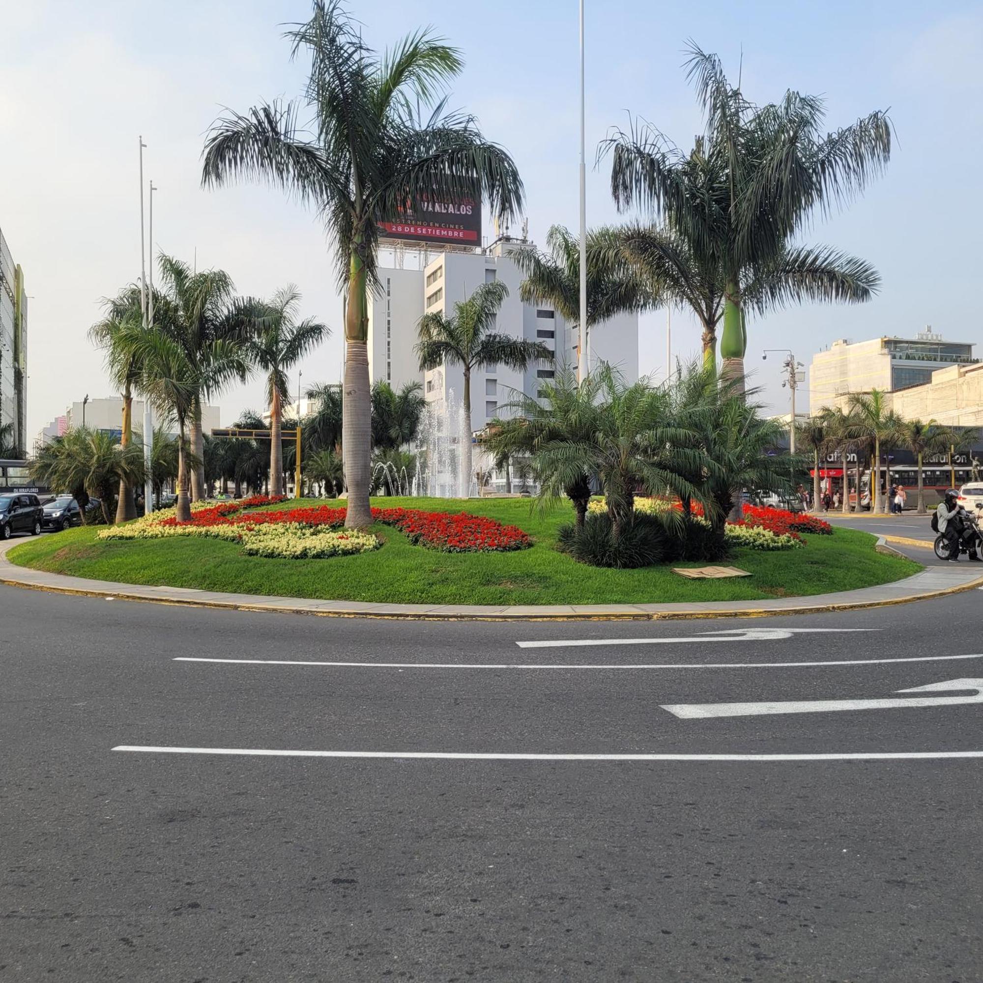 The Guest House 1 At The Booming Center Of Miraflores, Lima - Peru Bagian luar foto