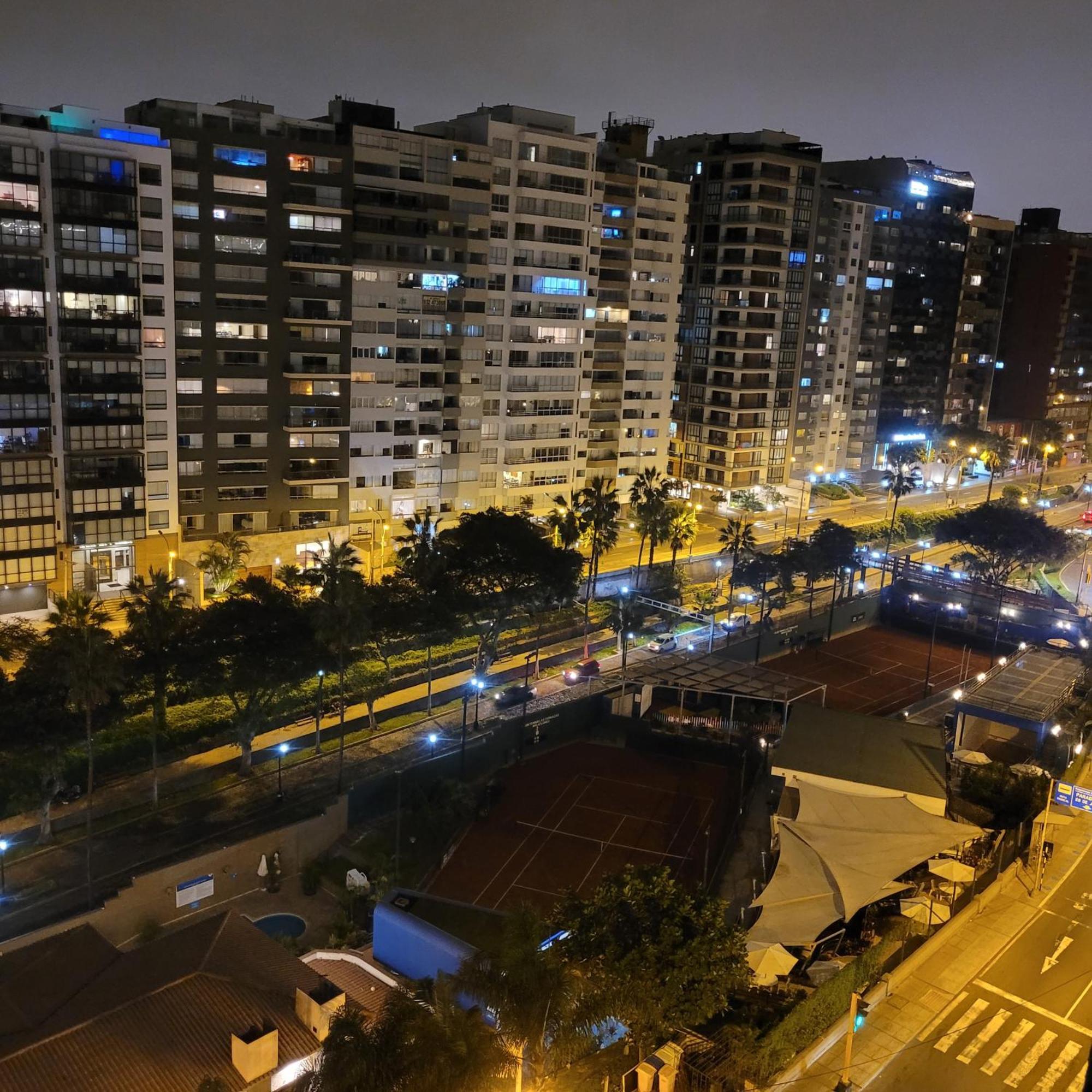 The Guest House 1 At The Booming Center Of Miraflores, Lima - Peru Bagian luar foto