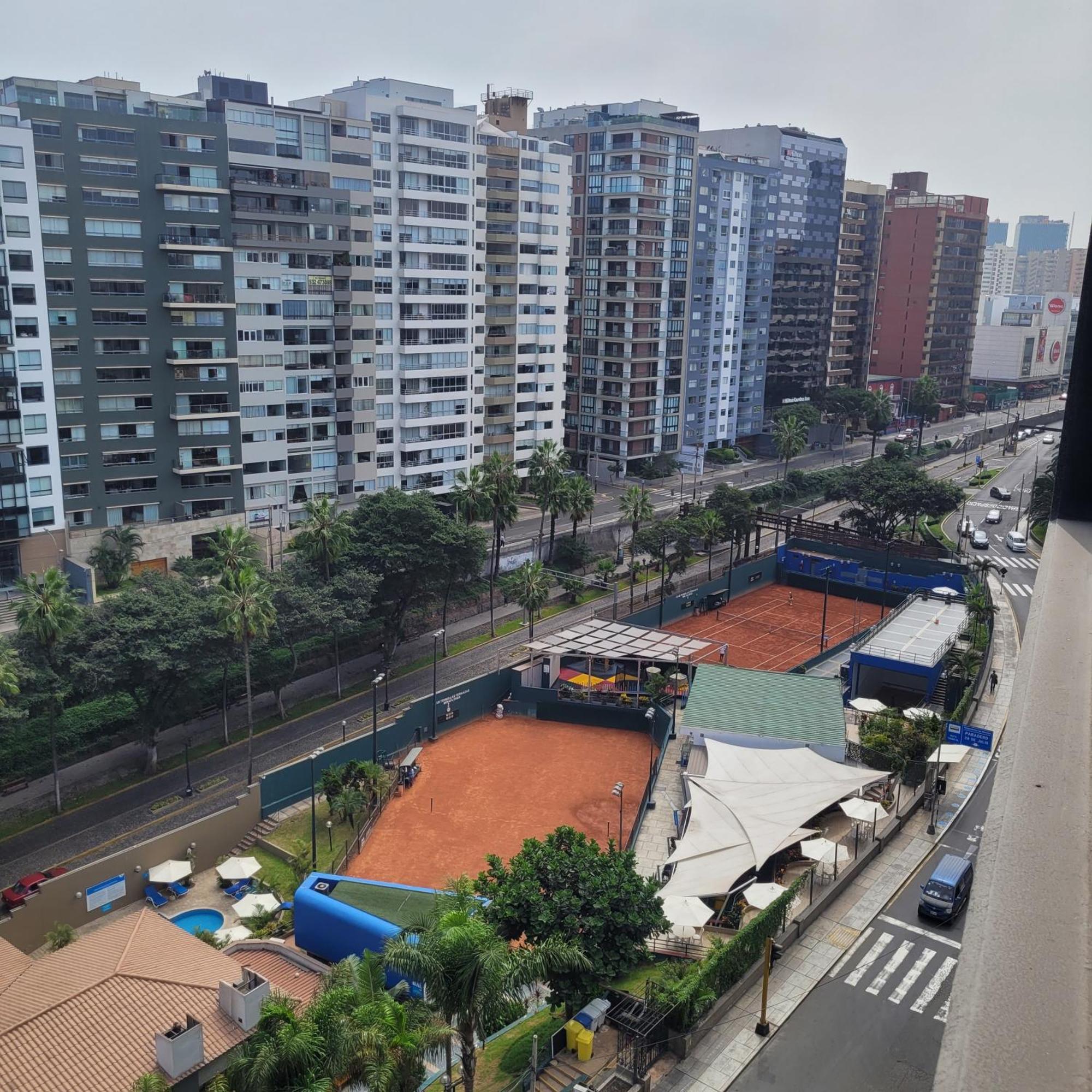 The Guest House 1 At The Booming Center Of Miraflores, Lima - Peru Bagian luar foto